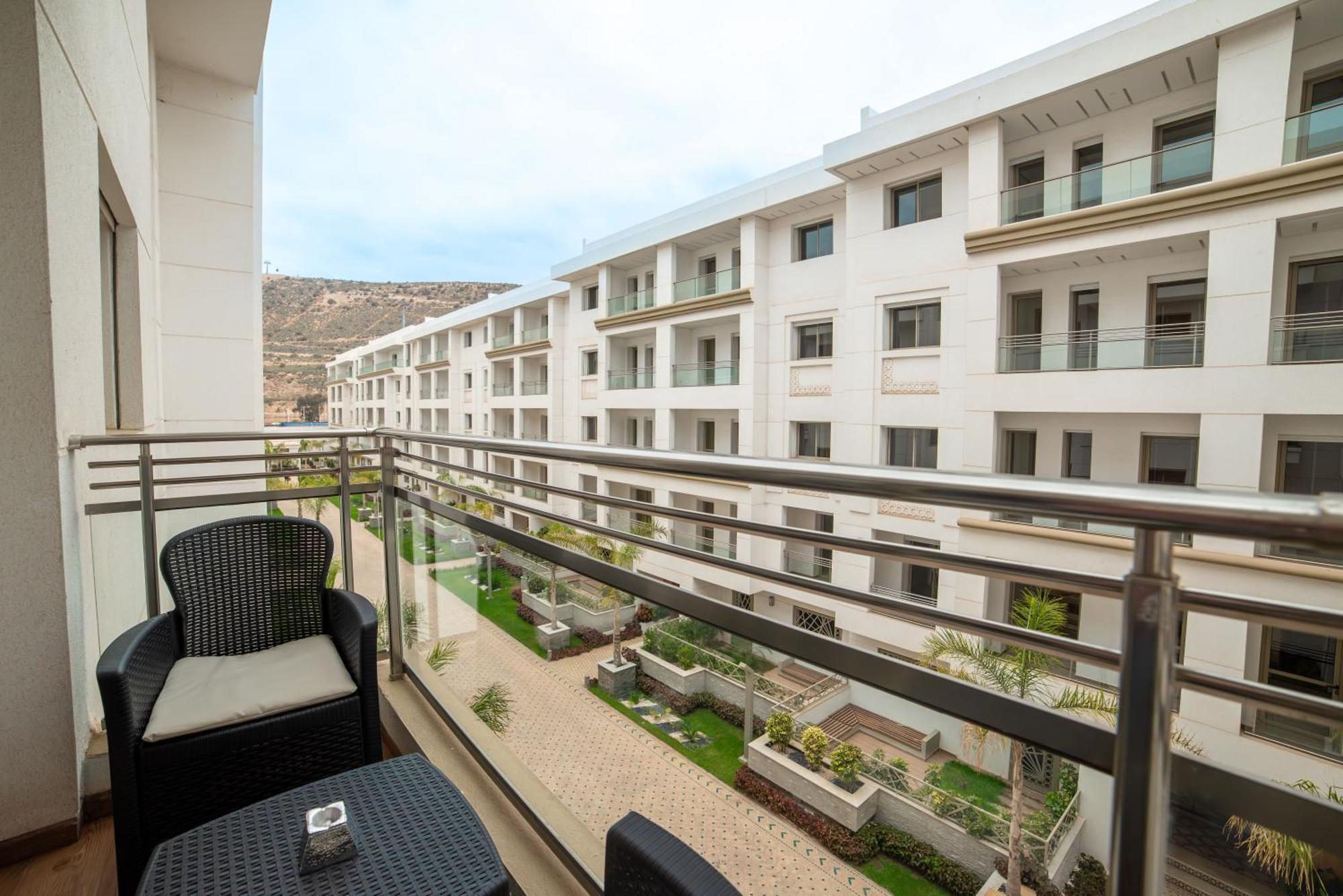 Luxury Seafront Apartment 101Sqm With Wi-Fi And Parking Agádír Exteriér fotografie